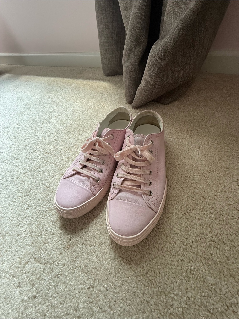 Saint Laurent Brooklyn pink sneakers
